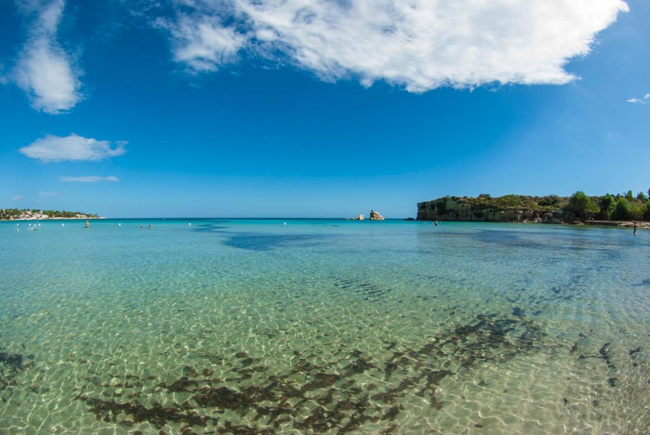 Futura Club Spiagge Bianche Hotel Фонтане Бианче Екстериор снимка